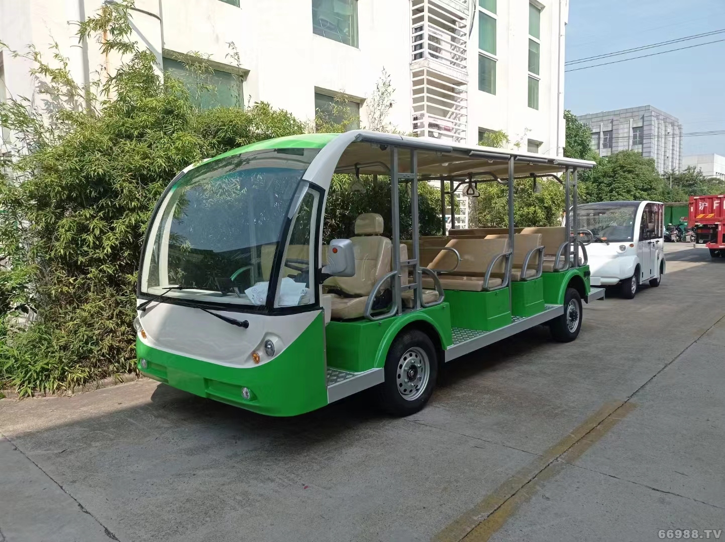 多座電動(dòng)觀光游覽車，優(yōu)力德23座電瓶觀光車價(jià)格